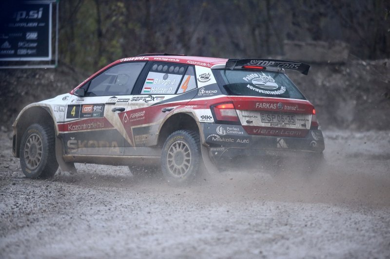 Ljubitelji oktana i brzine uživali u automobilističkoj utrci Rally Show Santa Domenica