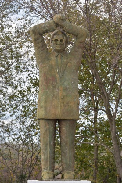 Spomenik  Franji Tuđmanu