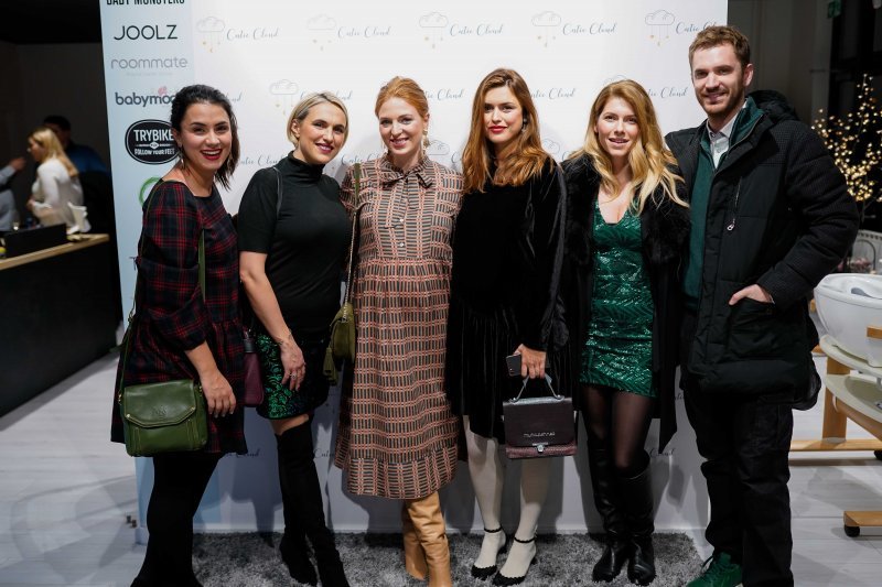 Mirna Medaković Stepinac, Marijana Mikulić, Nataša Janjić, Anita Dujić, Jelena Perčin i Momčilo Otašević
