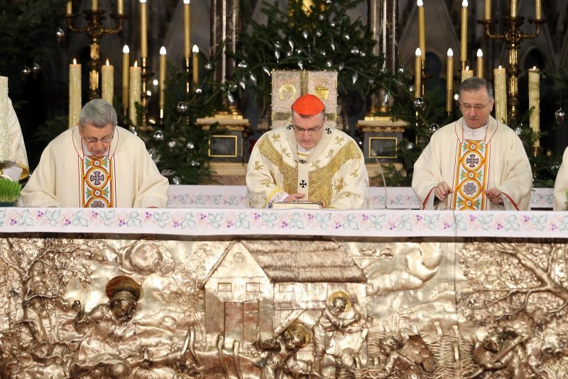 Misno slavlje na Božić u katedrali