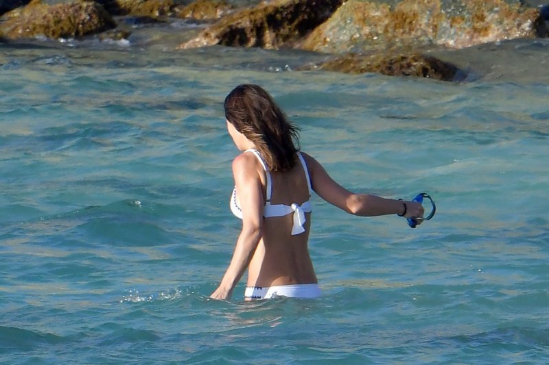 Pippa Middleton u bikiniju