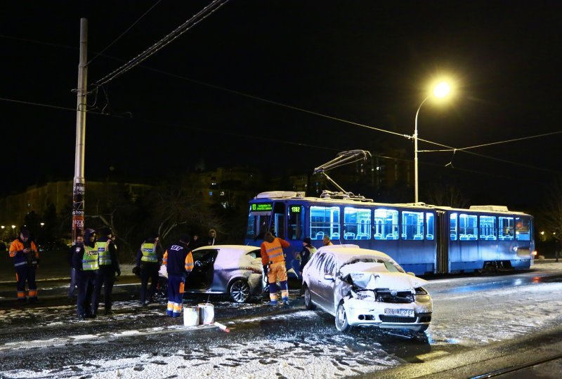 Krš i lom na Maksimirskoj