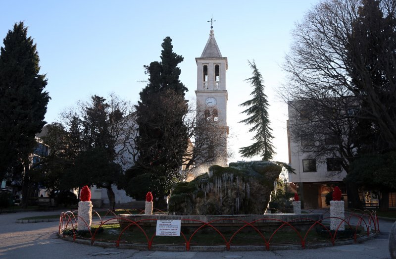 Zaleđena fontana u Šibeniku