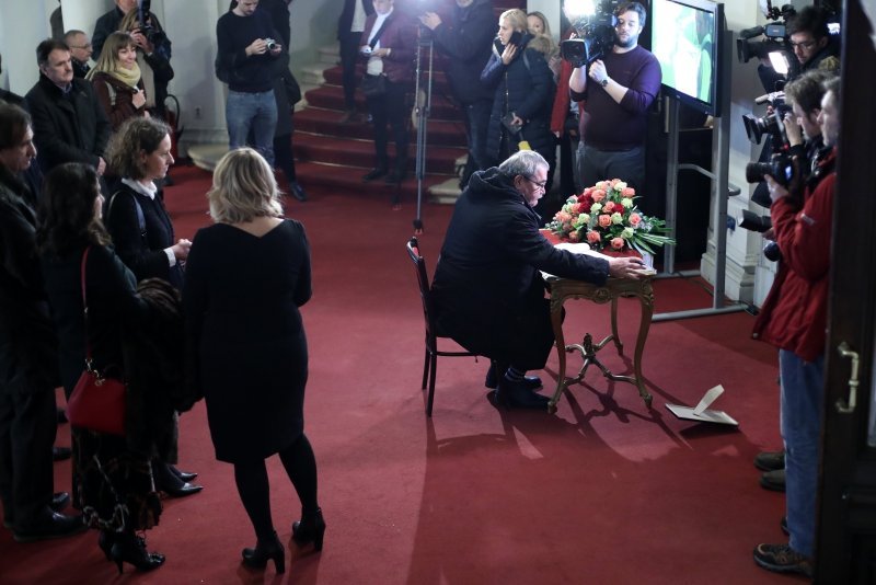 Komemoracija za glumca Ivu Gregurevića u Hrvatskom narodnom kazalištu