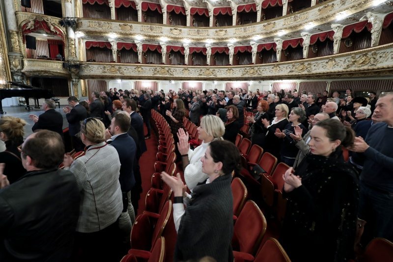 Komemoracija za glumca Ivu Gregurevića u Hrvatskom narodnom kazalištu