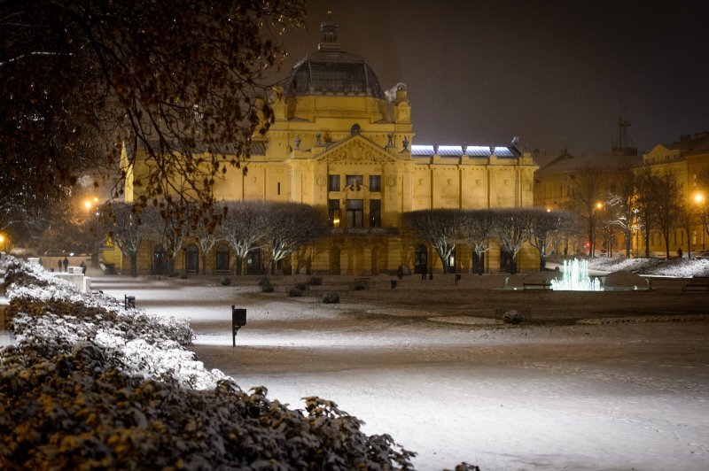 Snijeg u Zagrebu i Sisku