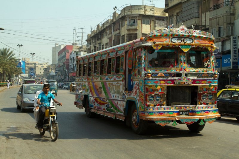 Pakistanski autobusi