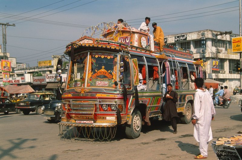 Pakistanski autobusi