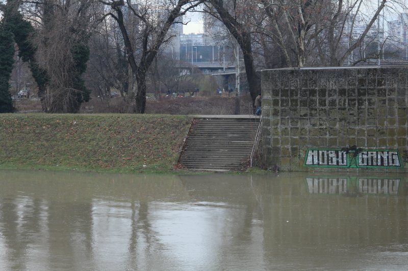 Sava se u Zagrebu izlila iz korita