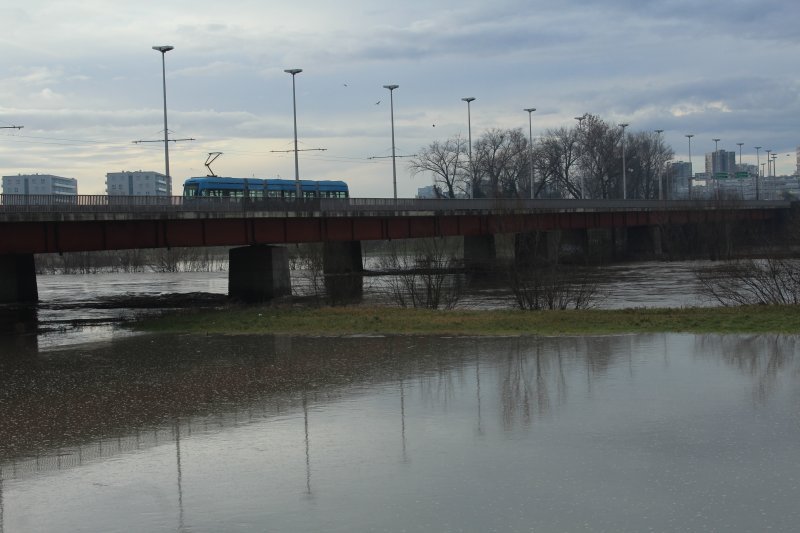 Sava se u Zagrebu izlila iz korita