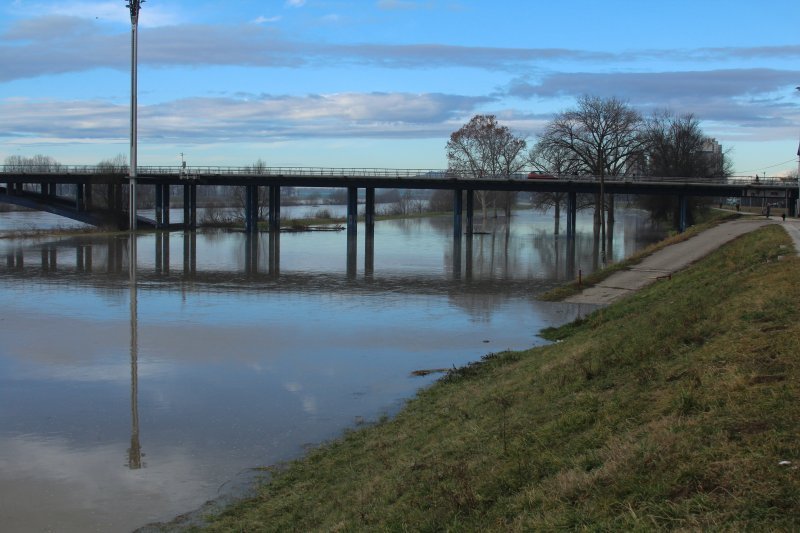 Sava se u Zagrebu izlila iz korita