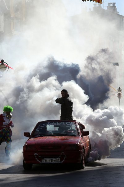 Maškarani auto-rally Pariz - Bakar na Korzu