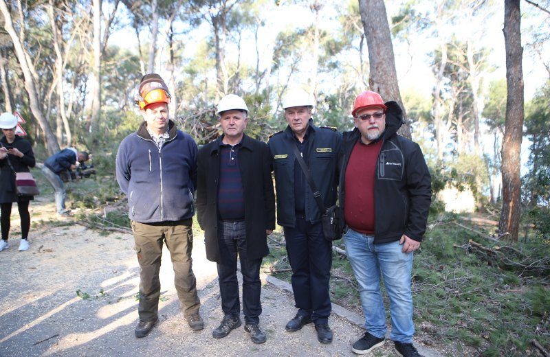 U Splitu započeli radovi u Park šumi Marjan