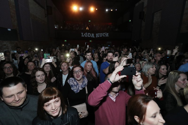 Tony Cetinski održao koncert u kazalištu Luda kuća