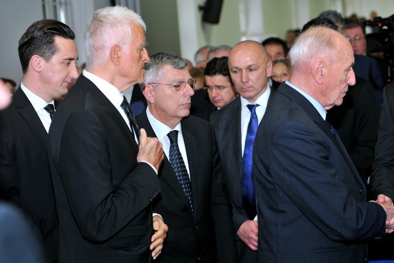 Tomislav Madžar, Zvonko Kusić, Željko Reiner, Robert Markt, Franjo Gregurić