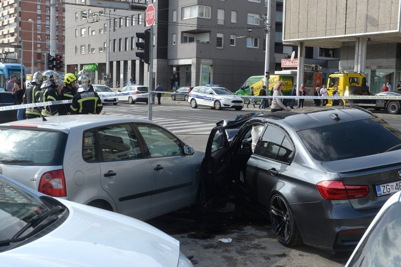 Prometna nesreca na krizanju Avenije Dubrava i Kapucinske ulice