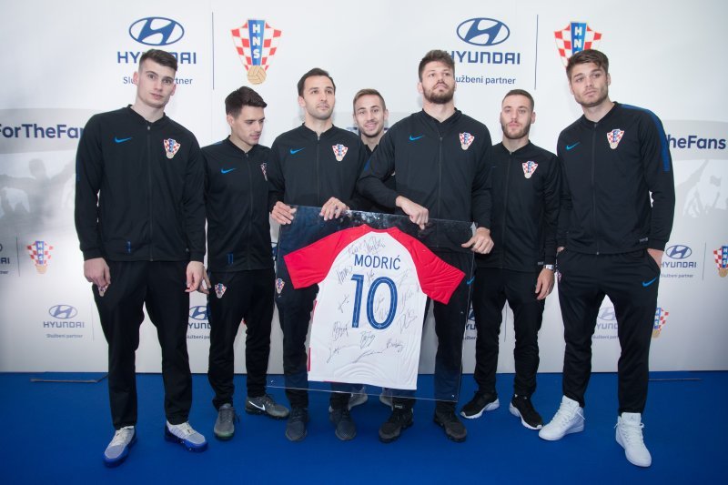 Dominik Livaković, Josip Brekalo, Milan Badelj, Marko Rog, Bruno Petković, Nikola Vlašić i Duje Ćaleta Car