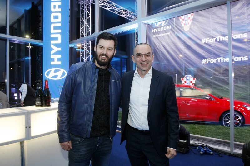 Mate Rimac, Nenad Bakić