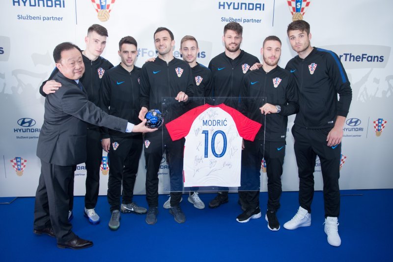 Vatreni na otvorenju novog Hyundai centra