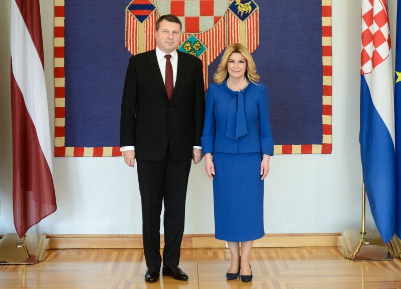 Kolinda Grabar-Kitarović i latvijski predsjednik Raimonds Vejonisom