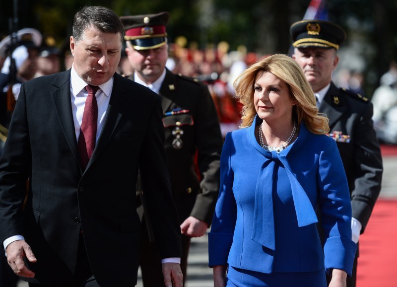 Kolinda Grabar-Kitarović i latvijski predsjednik Raimonds Vejonisom