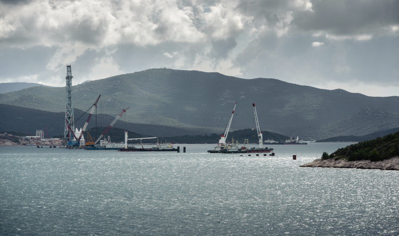 Pelješki most