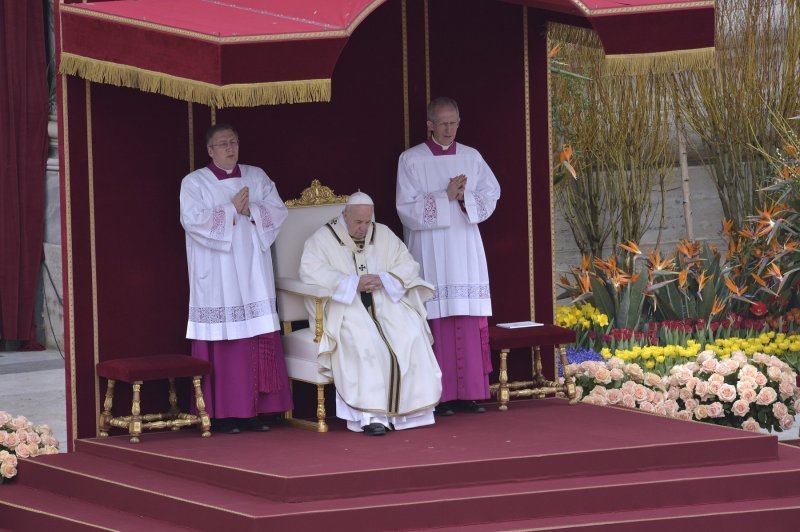 Papa Franjo u Uskrsnoj poruci osudio terorističke napade u Šri Lanki