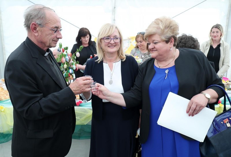 Ljubica Ambrušec, načelnica općine Gradec i Ines Strenja Linić