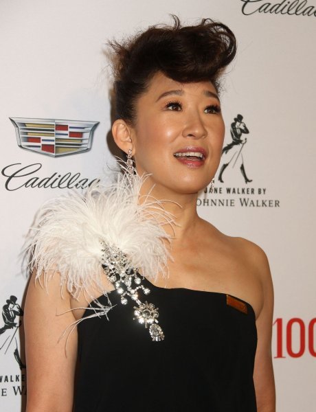 Sandra Oh (2)