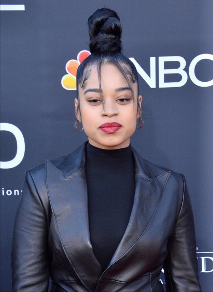 Ella Mai (2)