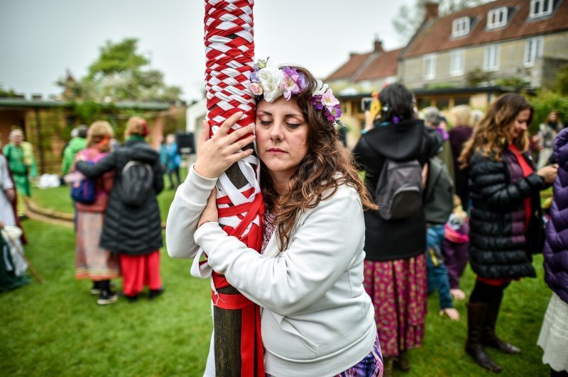 Proslava keltskog početka ljeta u Glastonburyju