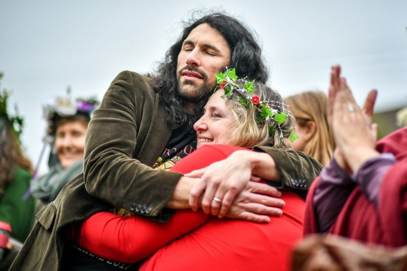 Proslava keltskog početka ljeta u Glastonburyju