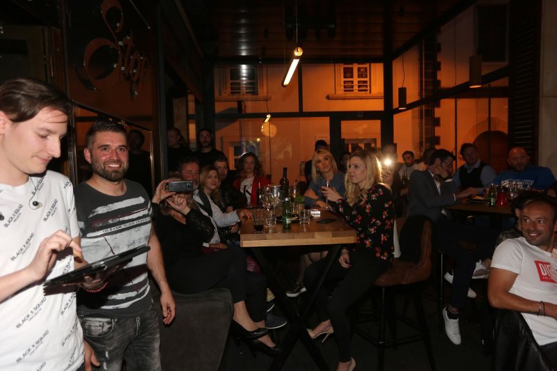 Održana promocija novog glazbenog spota i singla 'Sad kad nema te' D'Beni benda