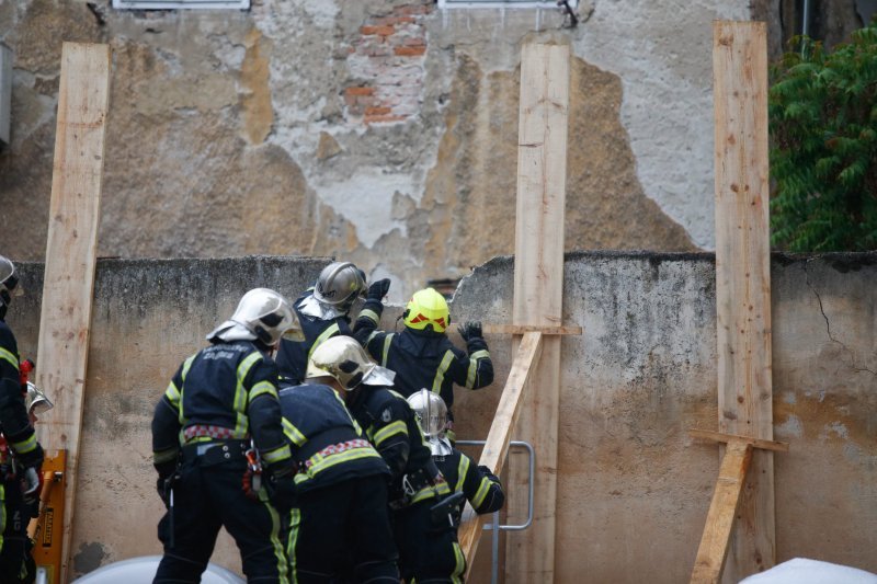 Sanacija urušenog zida kod Arheološkog muzeja u Zagrebu
