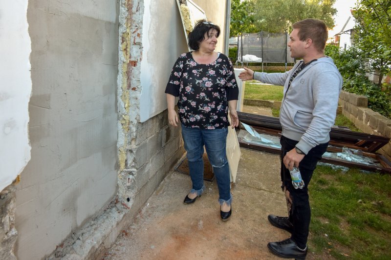 Biograd: Zbog sudskog spora zazidali čovjeka i psa u kuću