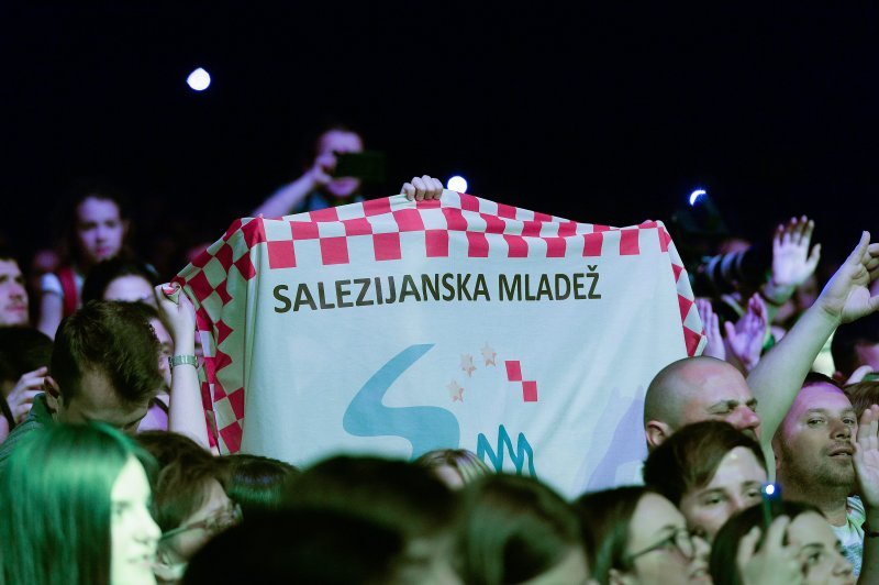 Veliki koncert moderne vjerske glazbe pred punom Arenom