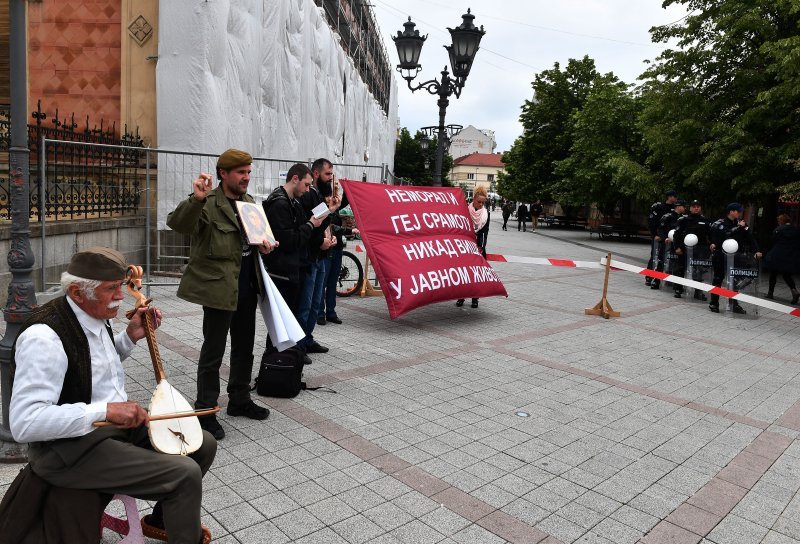 Protivnici Parade ponosa održali su antiprosvjed u Novom Sadu