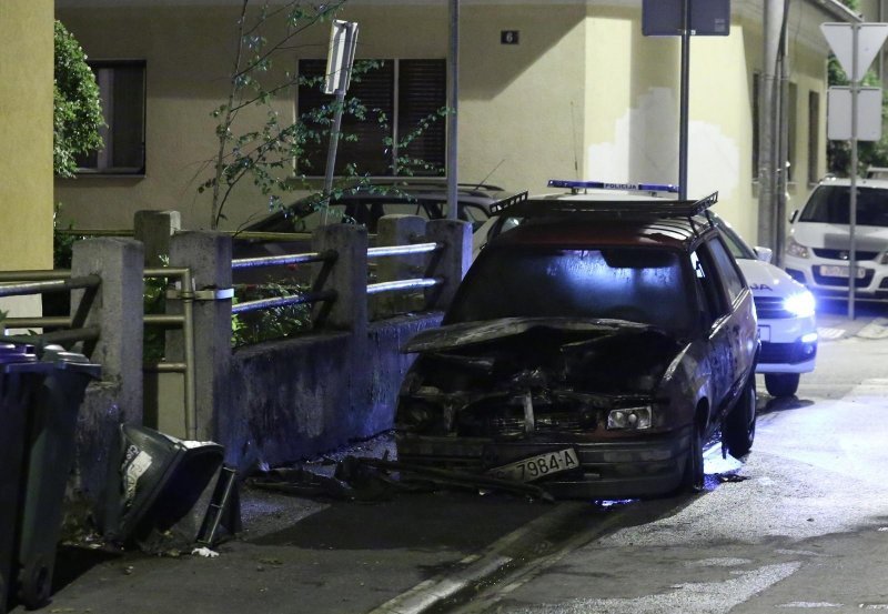 Noćas je zapaljen automobil u ulici Jurja Dobrile u Zagrebu