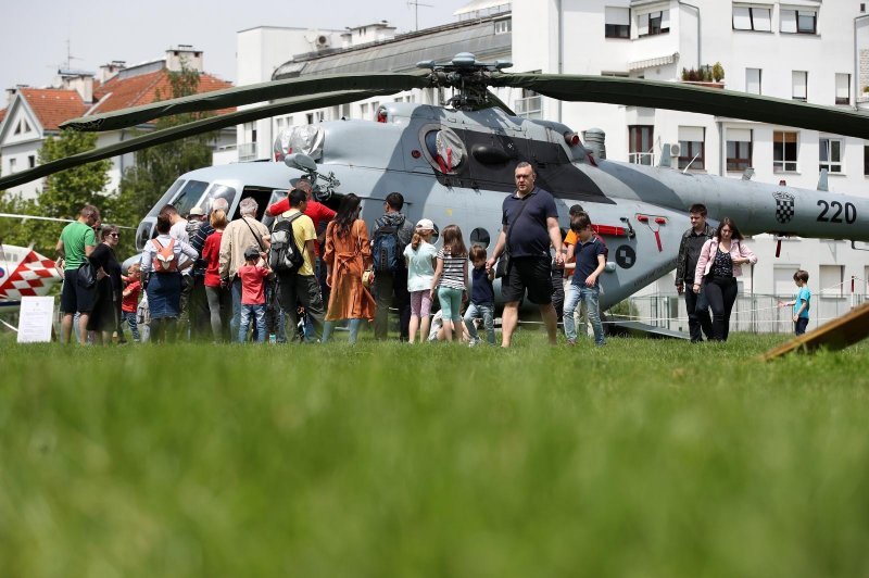 Izložba naoružanja i vojne opreme u povodu 28. obljetnice Oružanih snaga RH