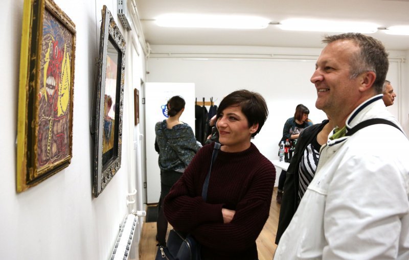 Davor Gobac otvorio izložbu slika 'Volim crtane filmove' u Samoboru