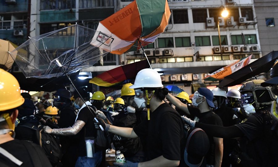 Prosvjedi u Hong Kongu traju više od dva mjeseca