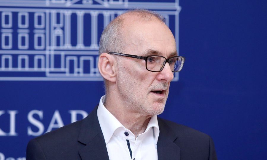 Robert Podolnjak