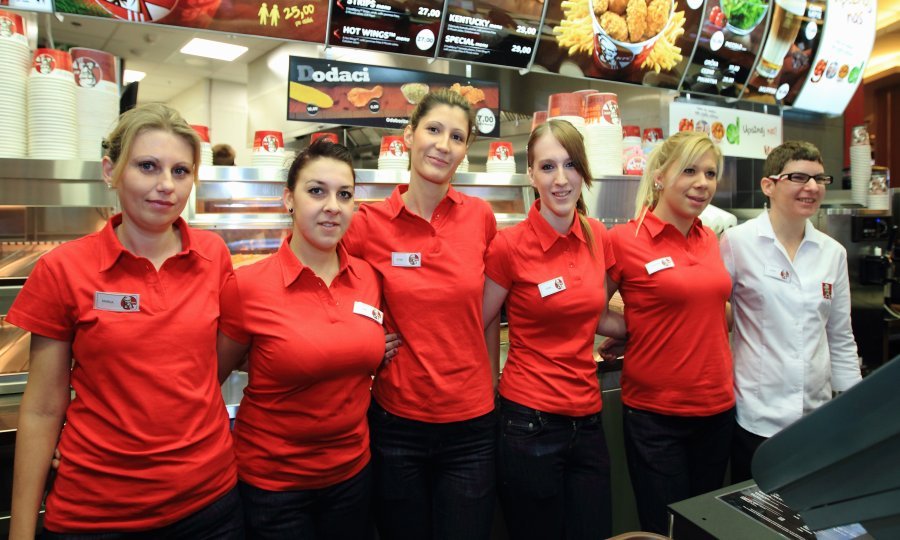 Restoran iz globalno popularne franšize KFC otvoren je 2011. u zagrebačkom Arena centru