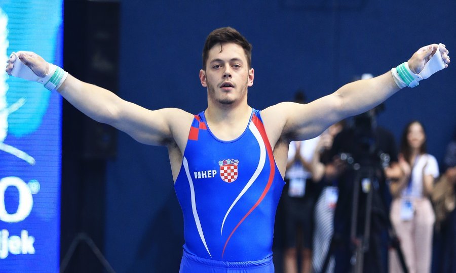 Tin Srbić