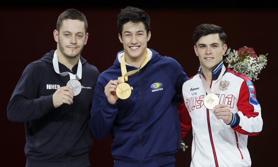 Arthur Mariano (Brazil), Artur Dalaloyan (Rusija) i Tin Srbić (Hrvatska) na postolju