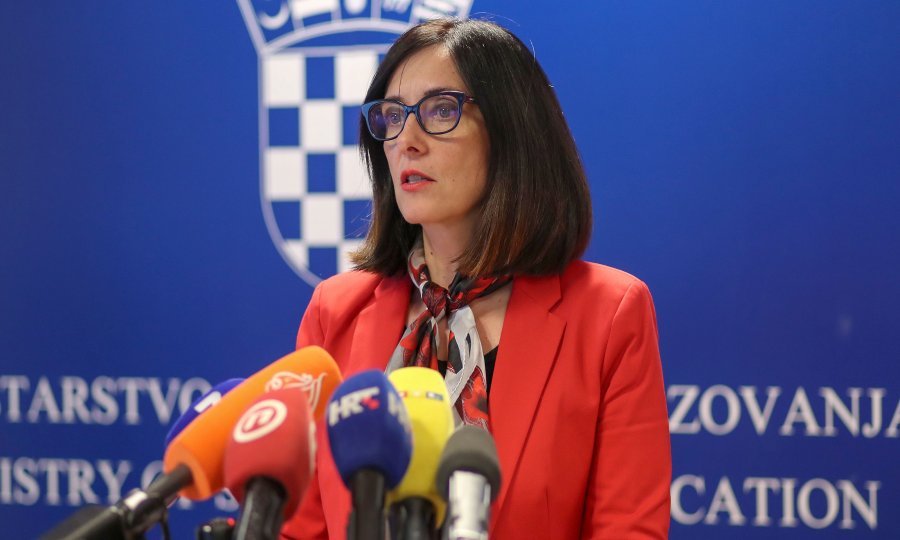 Blaženka Divjak, ministrica znanosti i obrazovanja