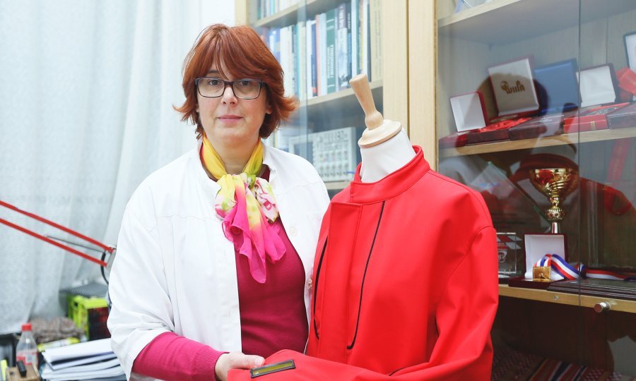 Snježana Firšt Rogale i prototip pametne jakne za dementne