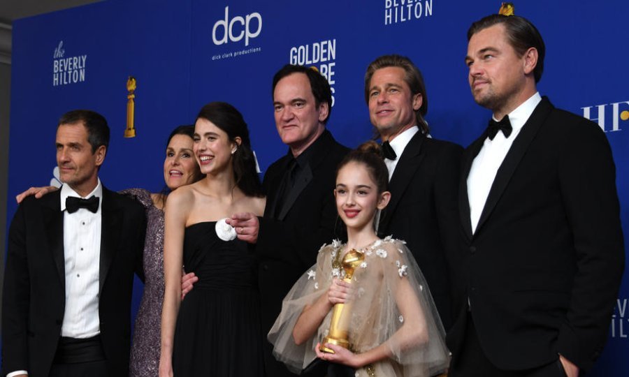 David Heyman, Shannon McIntosh, Margaret Qualley, Quentin Tarantino, Brad Pitt, Julia Butters i Leonardo DiCaprio