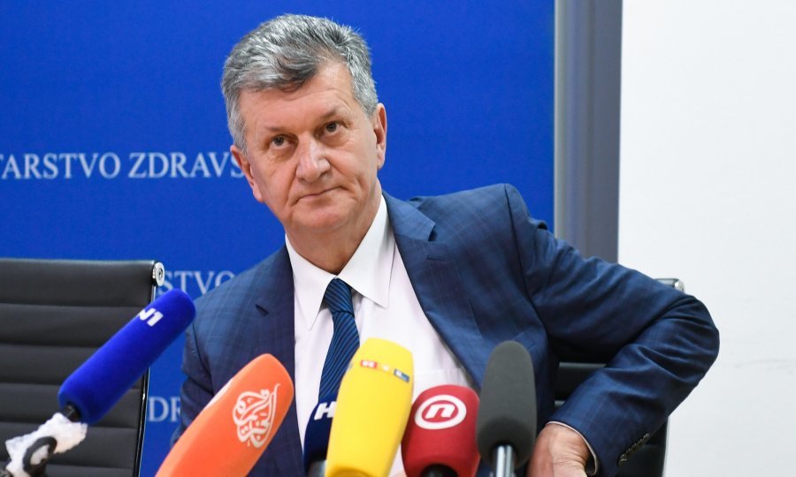 Milan Kujundžić, ministar zdravstva