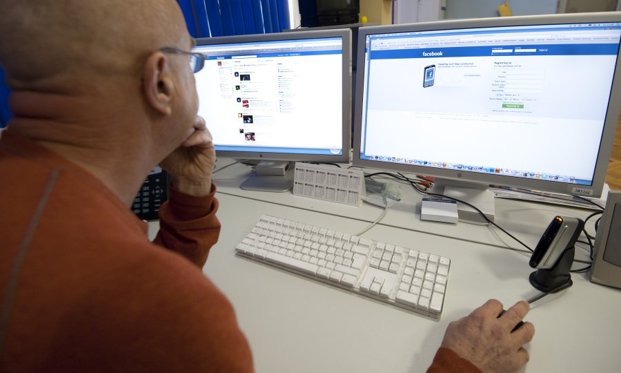 kompjuter, facebook